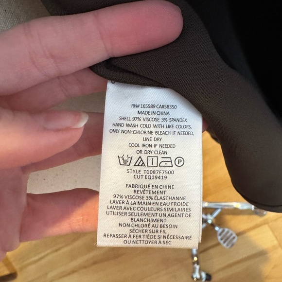 Equipment Bennet Gathered Front Shirt - NWT - Picture 9 of 9